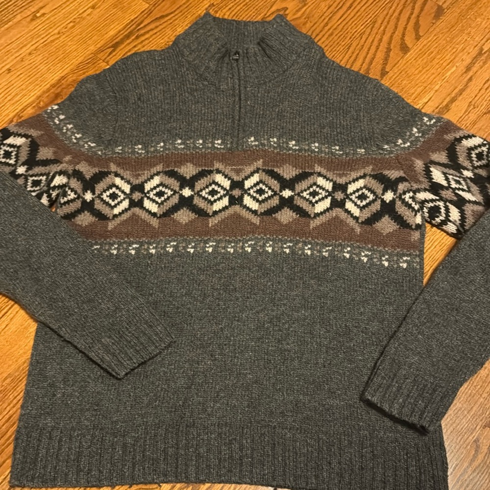 Eddie Bauer lambswool blend sweater